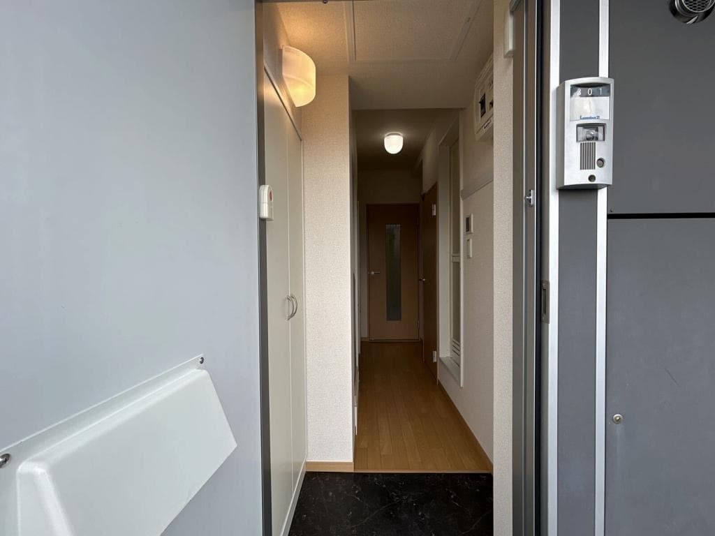Room image 14