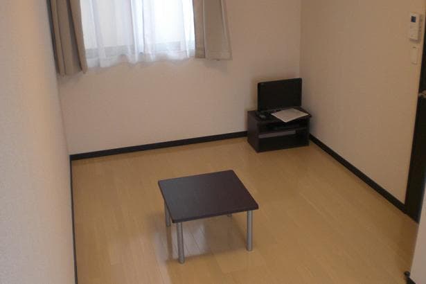 Preview interior of LEONEXT Spend