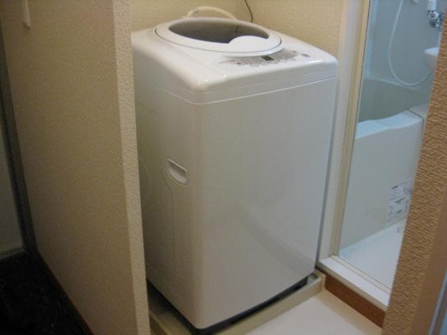 Room image 12