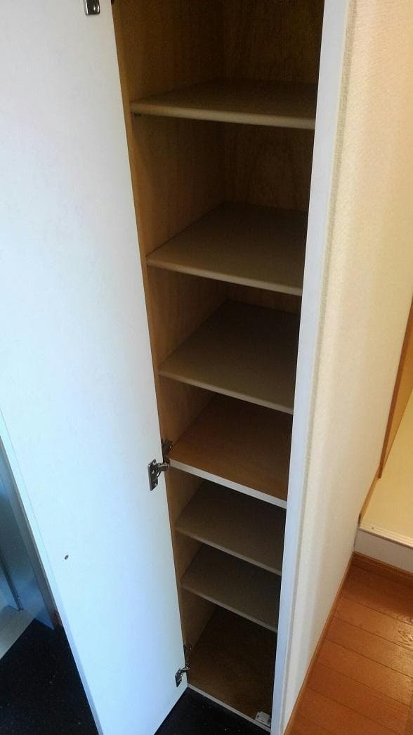 Room image 12