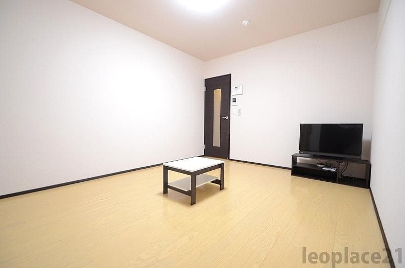 Preview interior of CLEINO Hatayama II