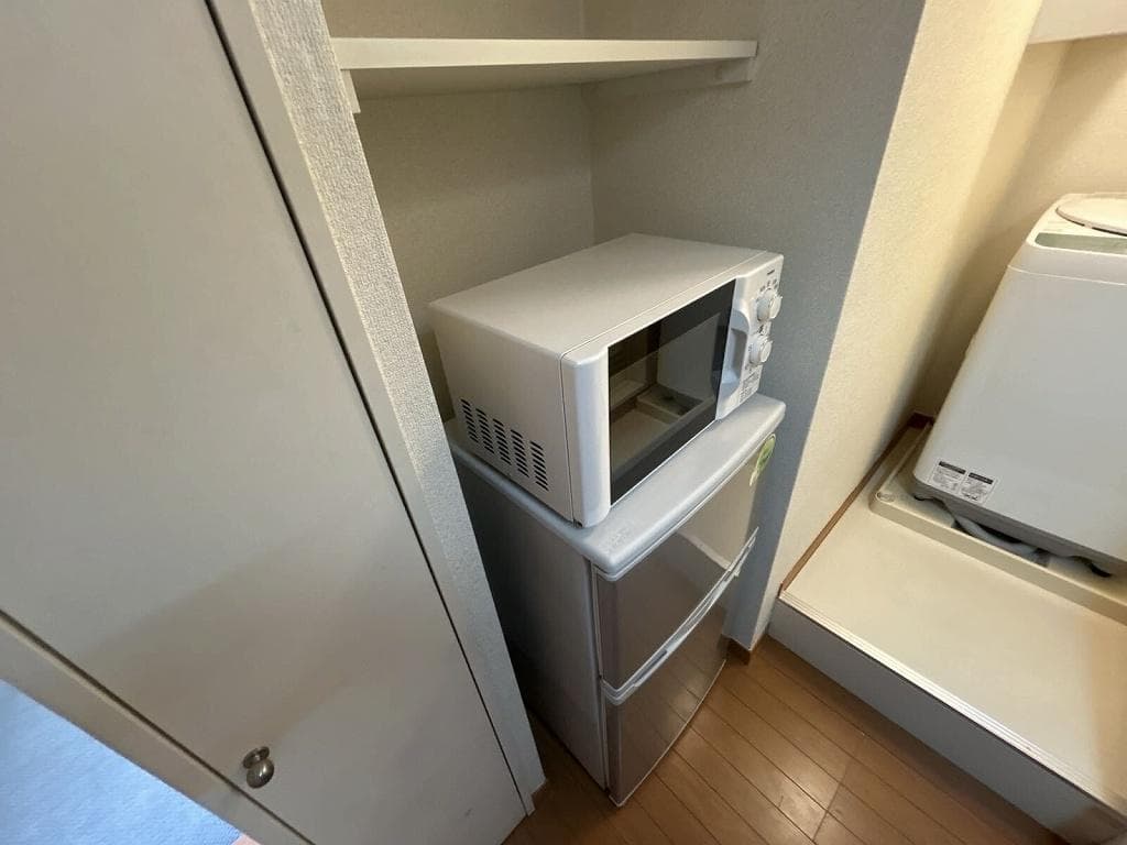 Room image 10