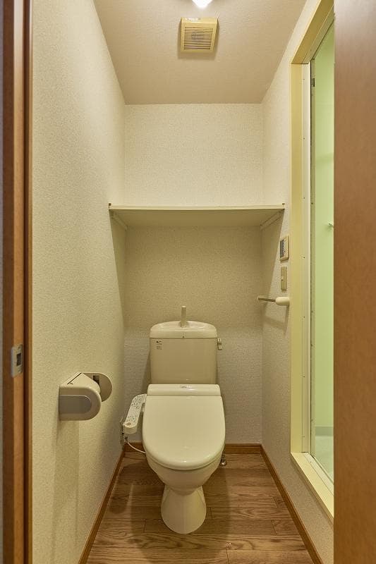 Room image 9