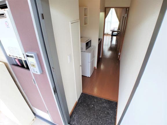Room image 11