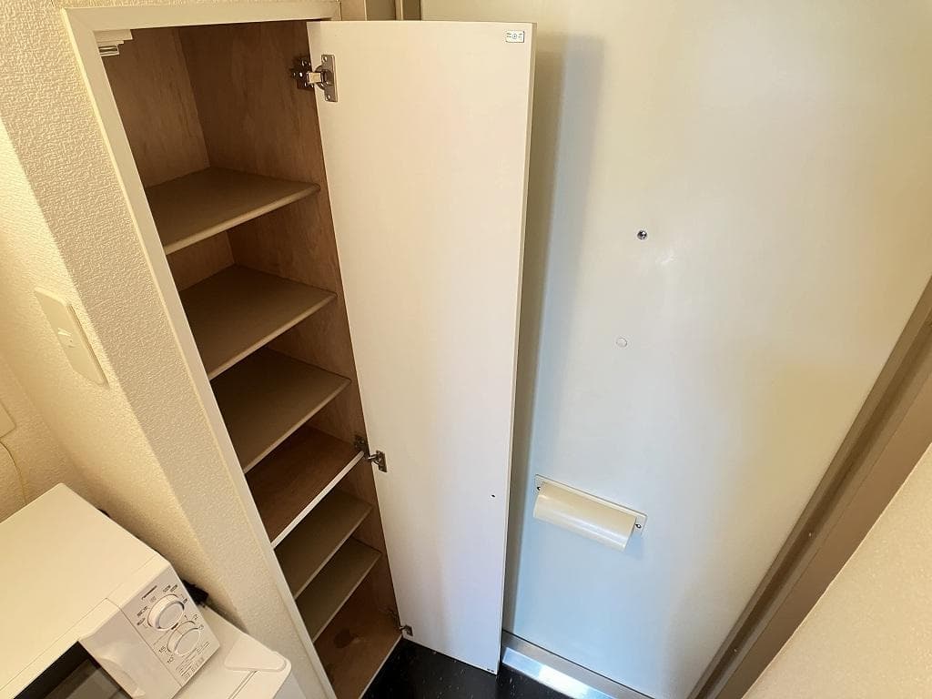 Room image 11