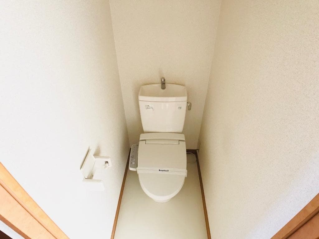 Room image 13