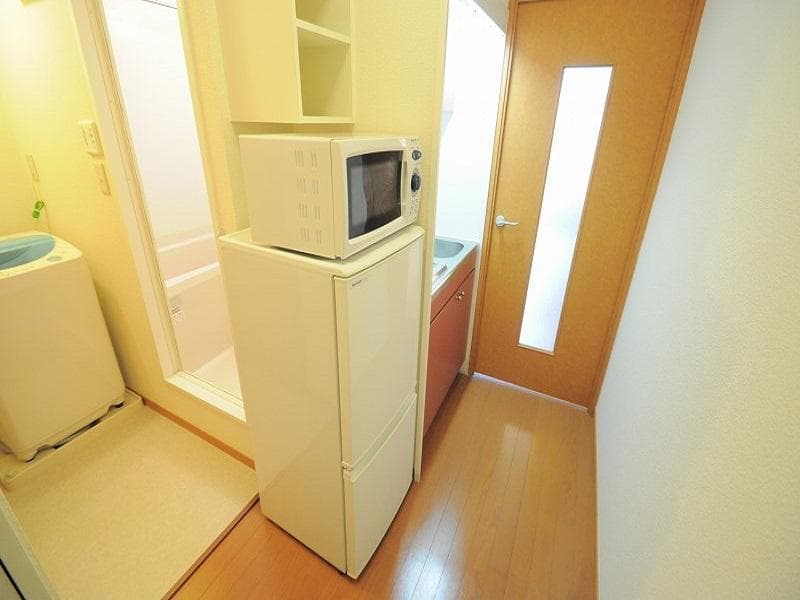 Room image 12