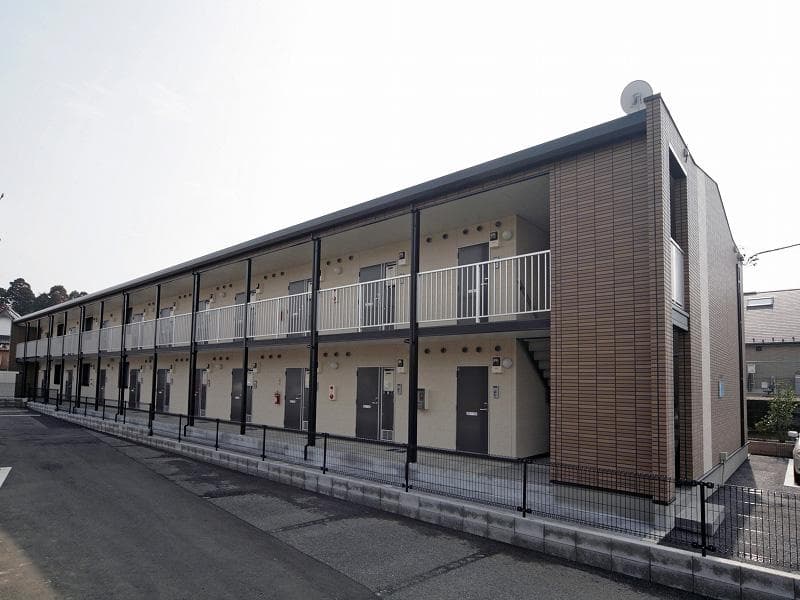 Main exterior of leopalace Central Honda