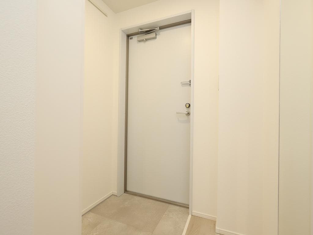 Room image 15
