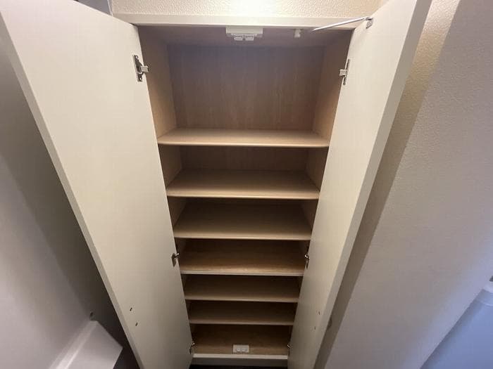 Room image 13