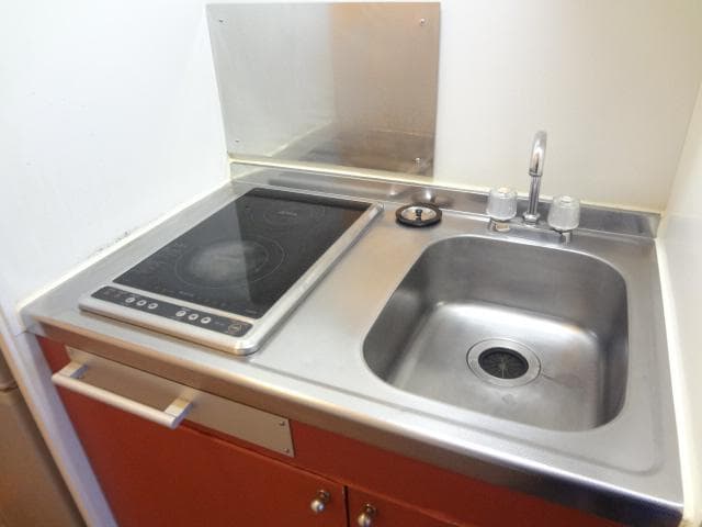 Room image 11