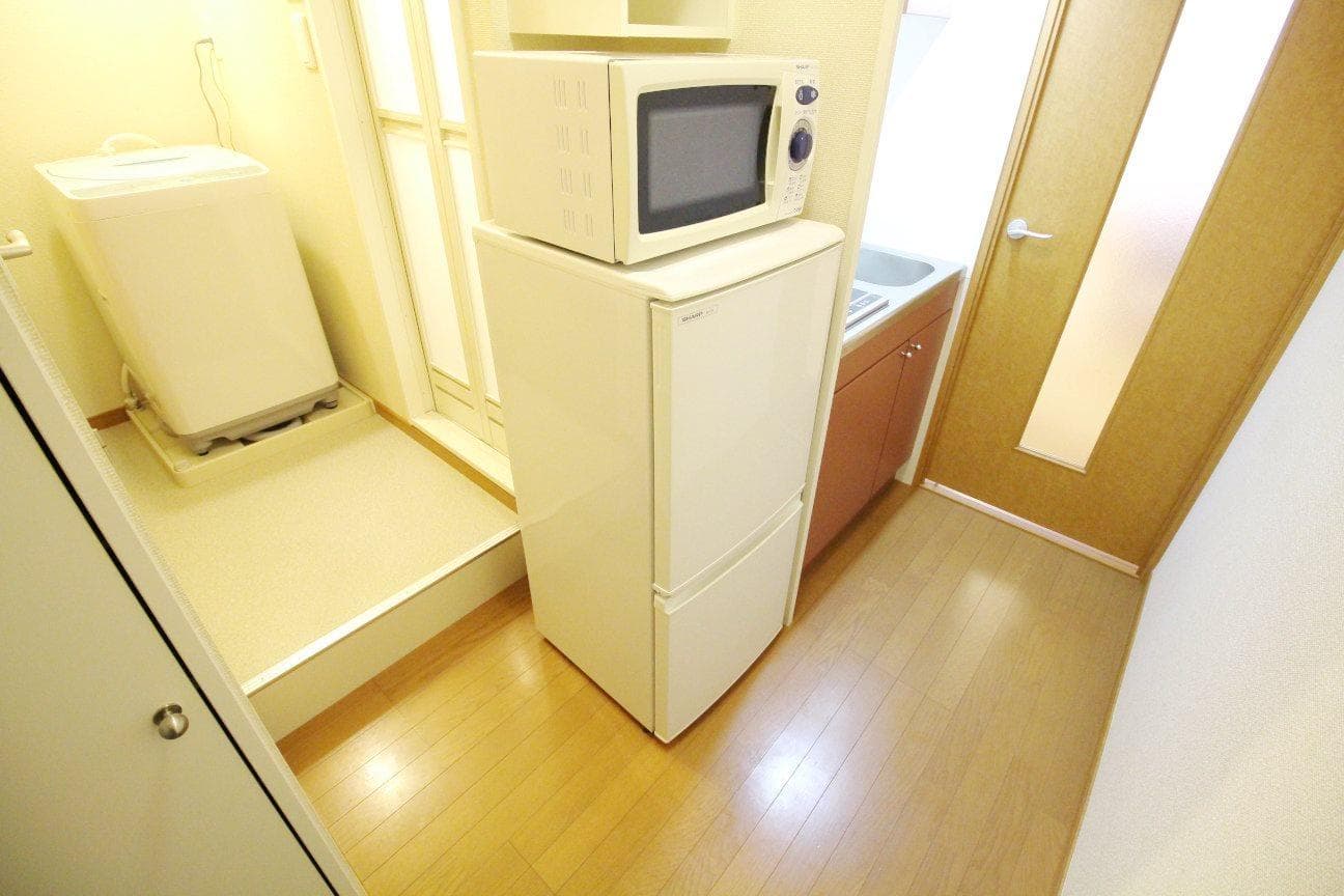 Room image 12