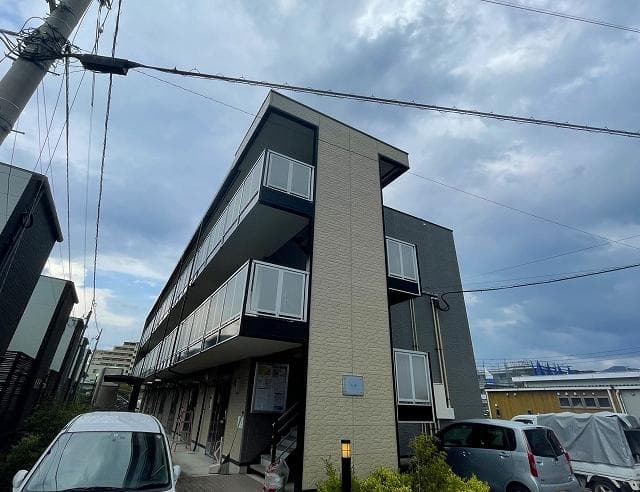 Main exterior of leopalace Toki