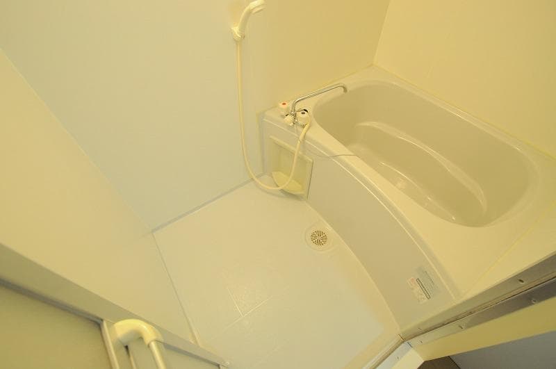 Room image 16