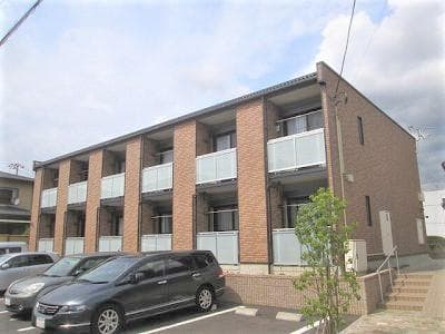 Main exterior of LEONEXT Naka