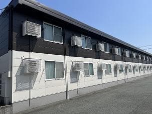 Main exterior of leopalace Claire