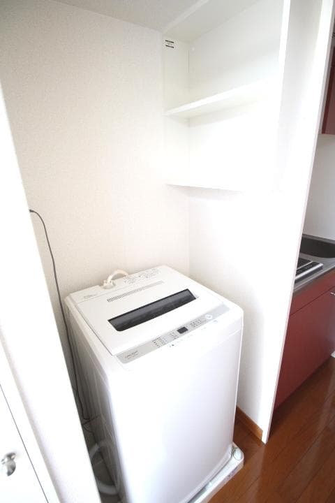 Room image 14