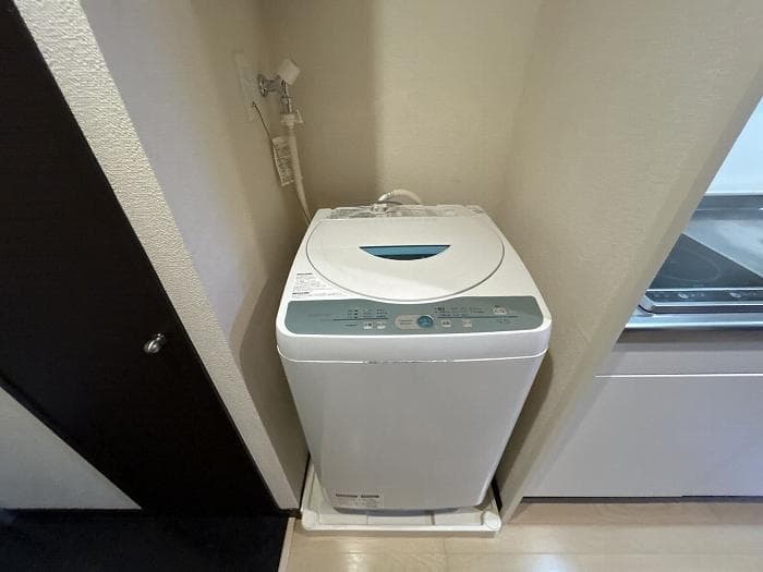 Room image 11