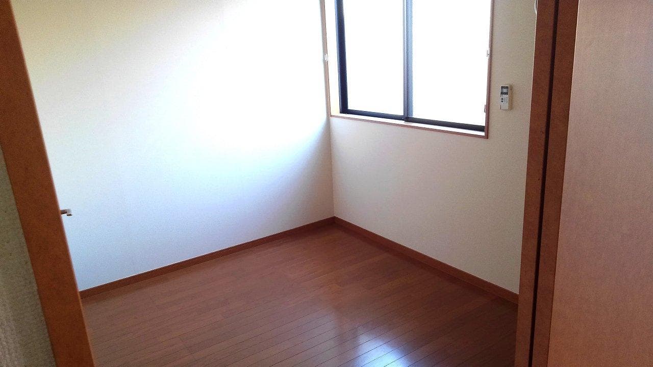 Preview interior of LEONEXT OHANA