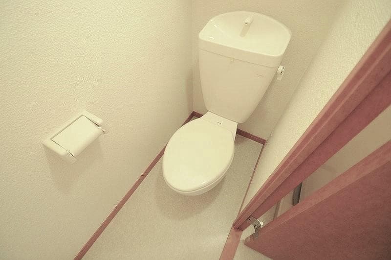 Room image 11