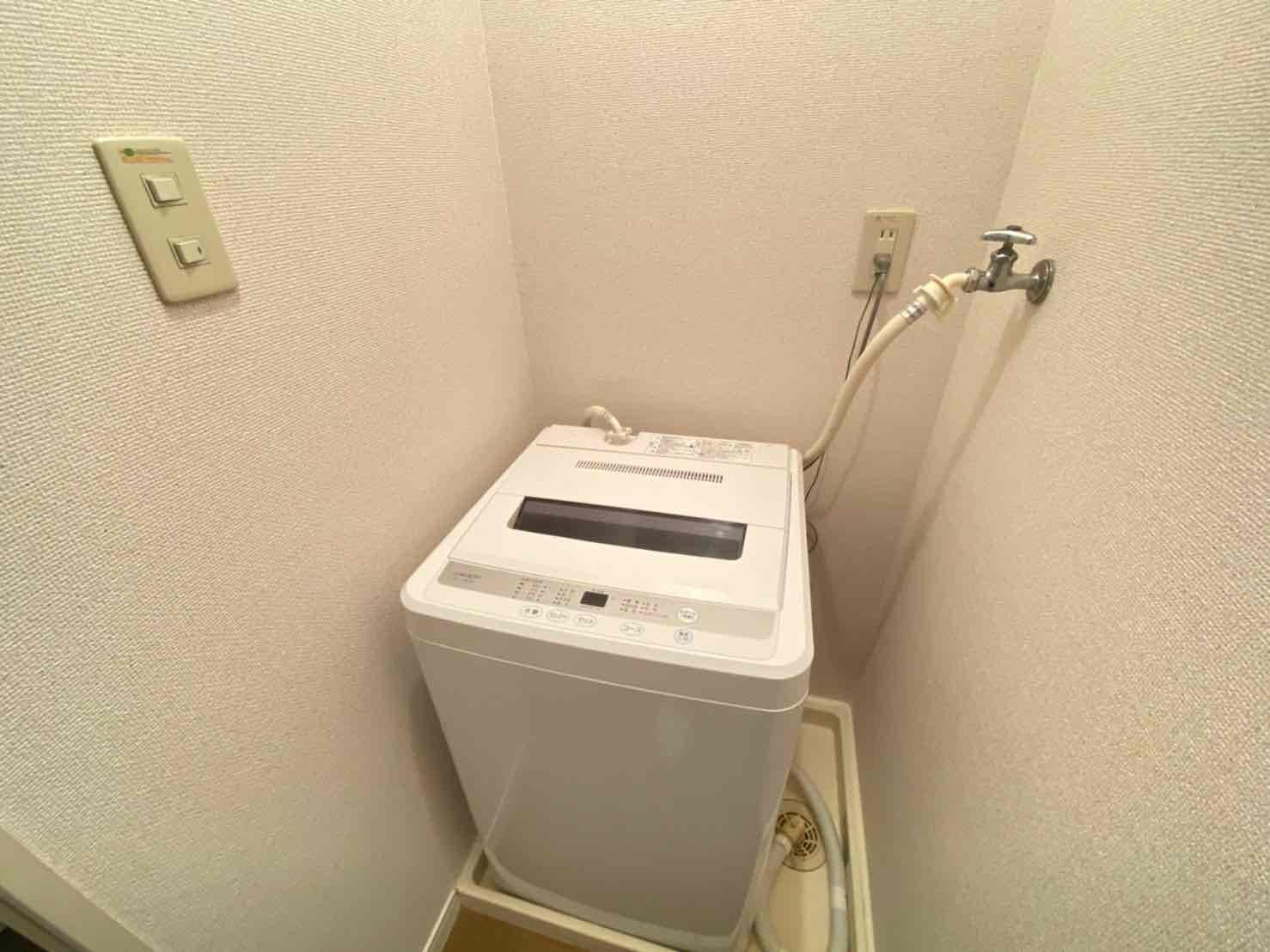 Room image 12