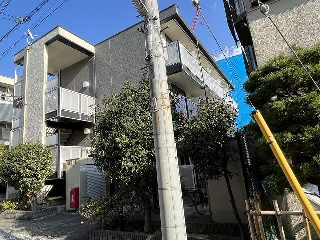 Room image 16