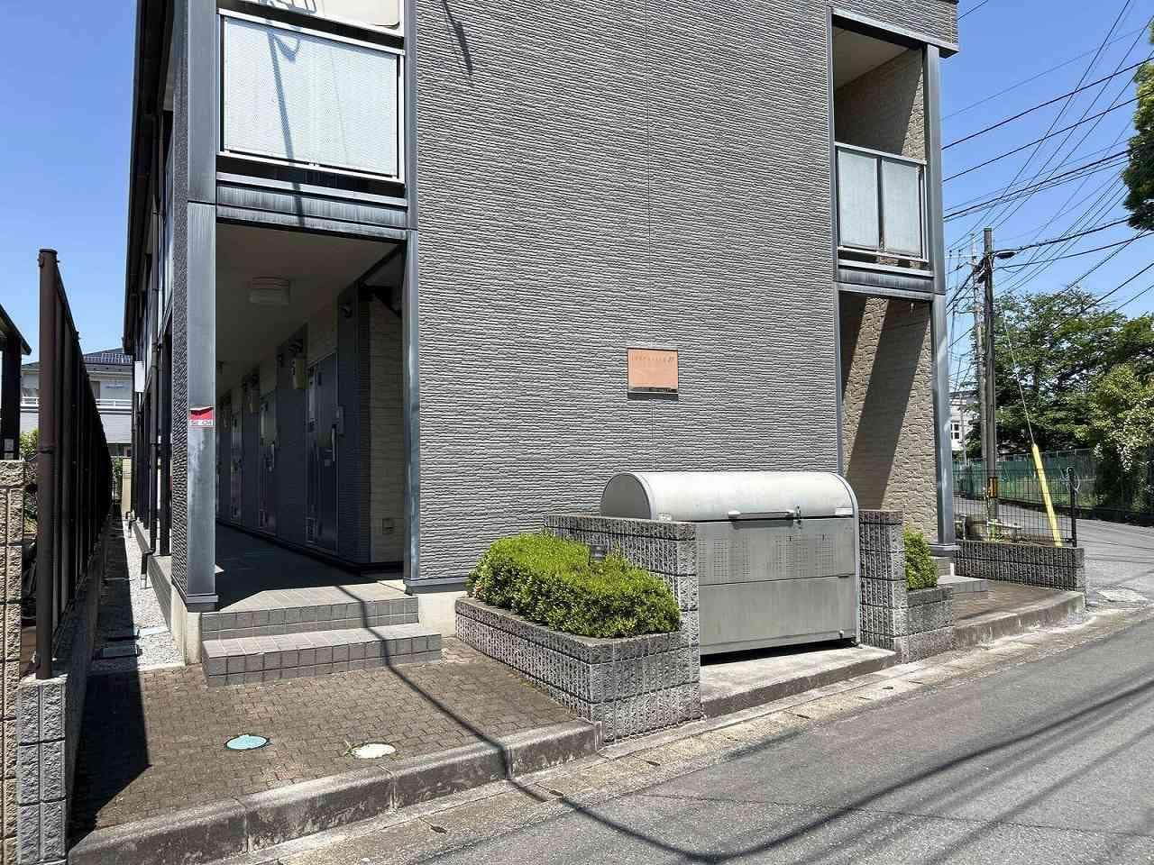 Room image 11