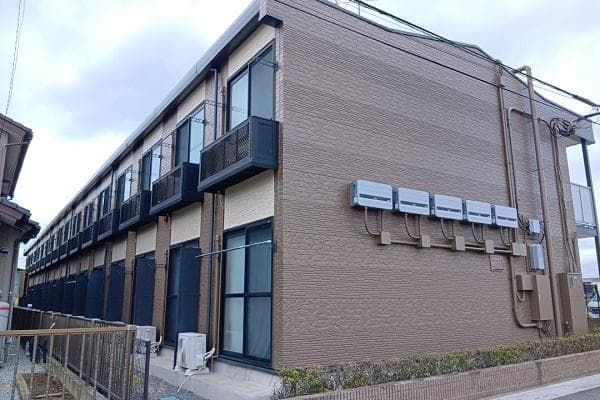 Main exterior of leopalace NAGAKURA