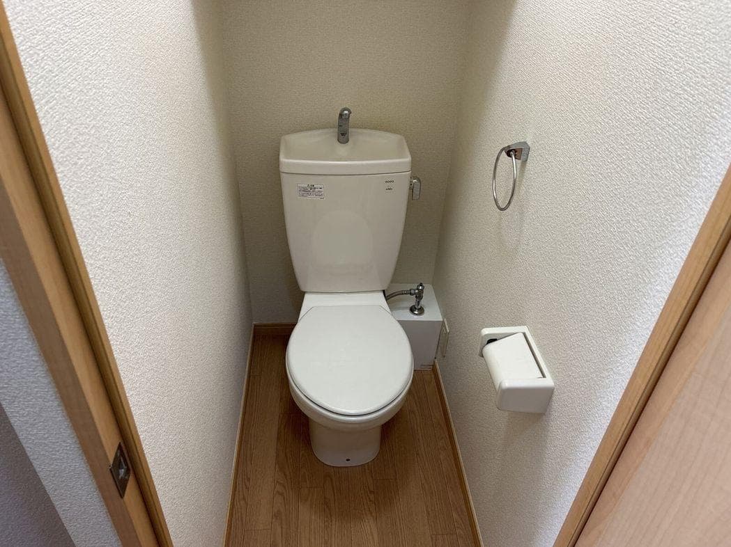 Room image 9