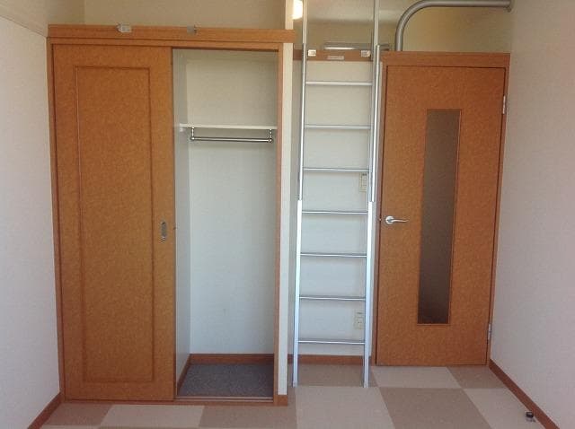 Preview interior of leopalace Kei