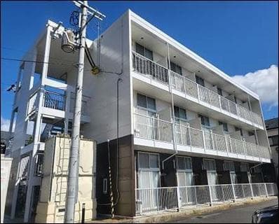 Main exterior of leopalace Bonheur