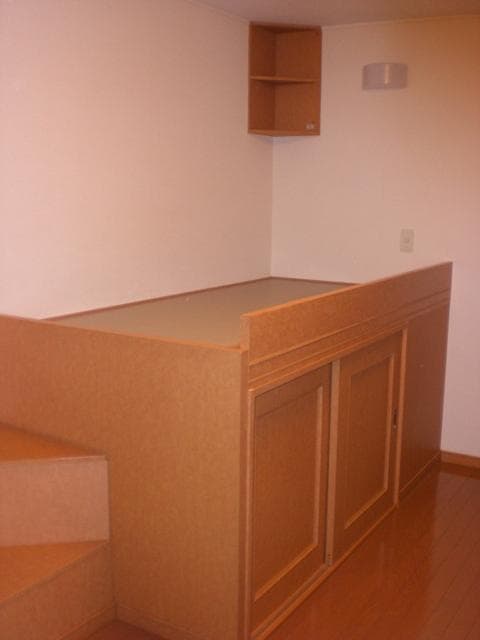 Preview interior of leopalace Jaune