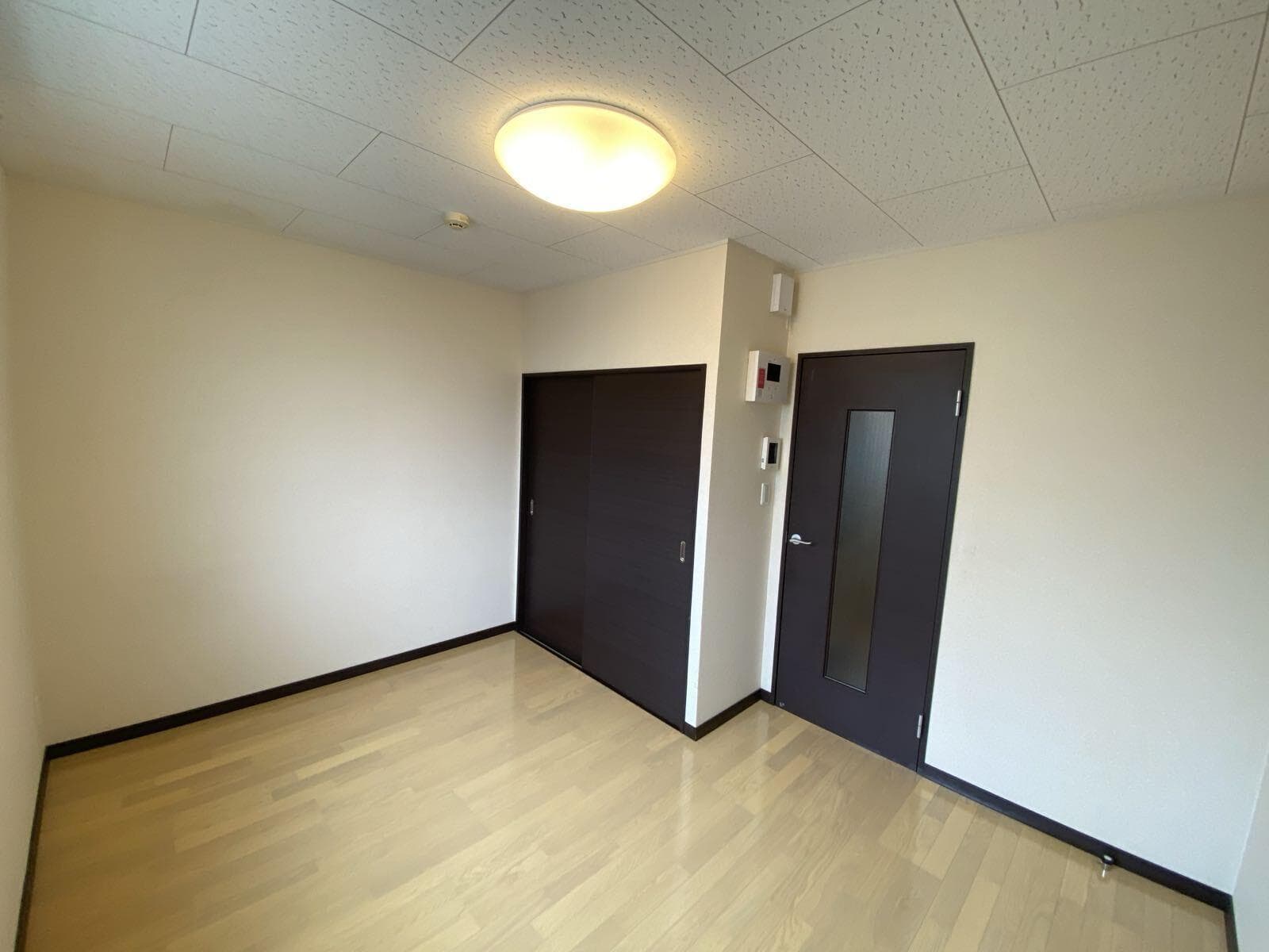 Preview interior of LEONEXT Yutagaoka