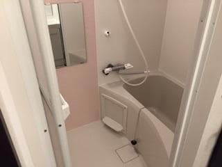 Room image 12
