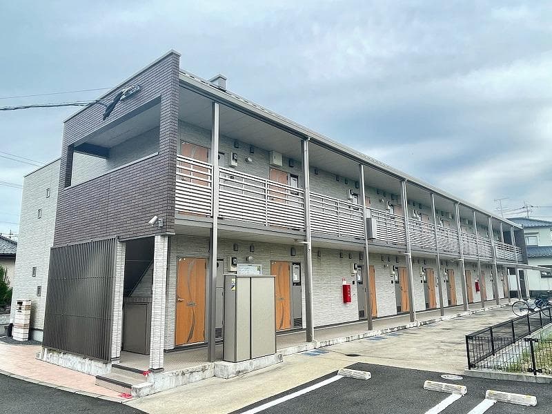 Main exterior of CLEINO ARCADIA
