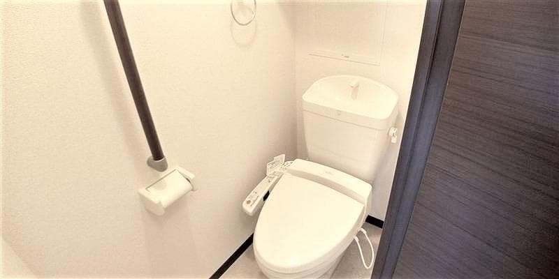 Room image 12