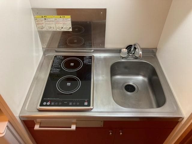 Room image 14