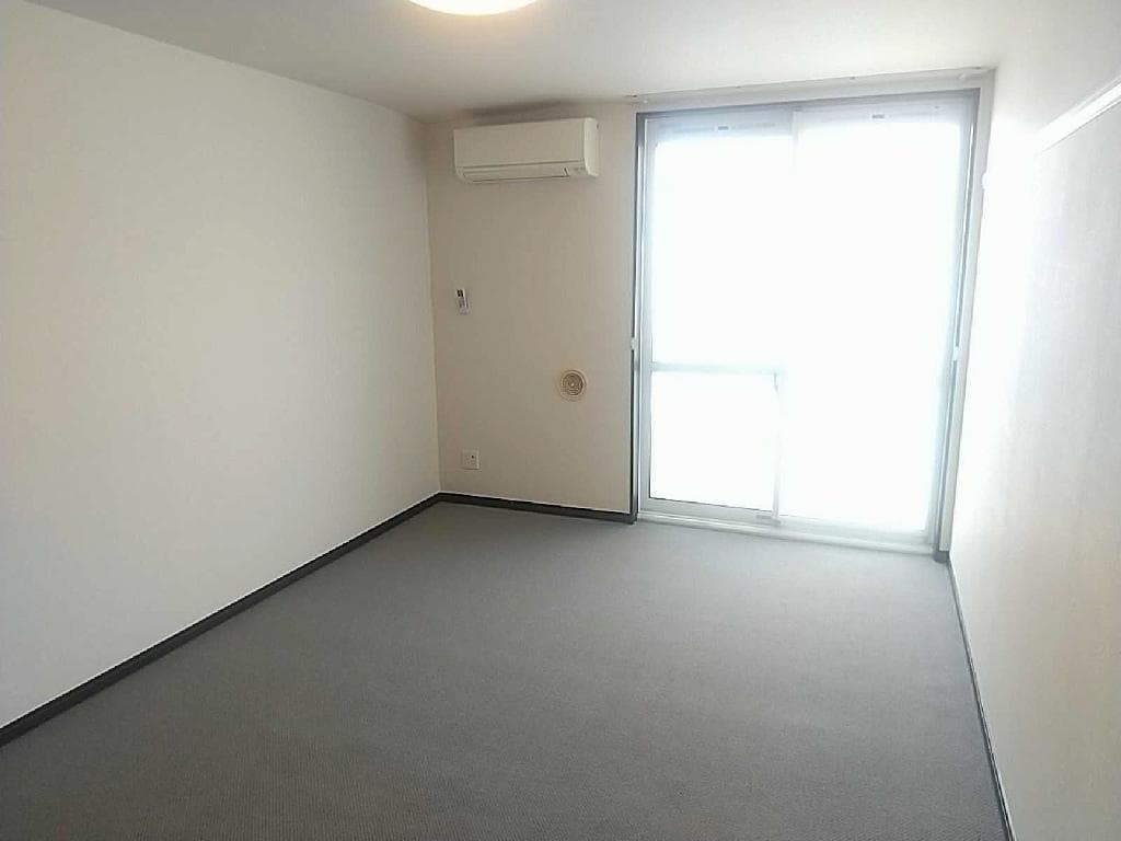 Preview interior of LEONEXT Winds Tateno