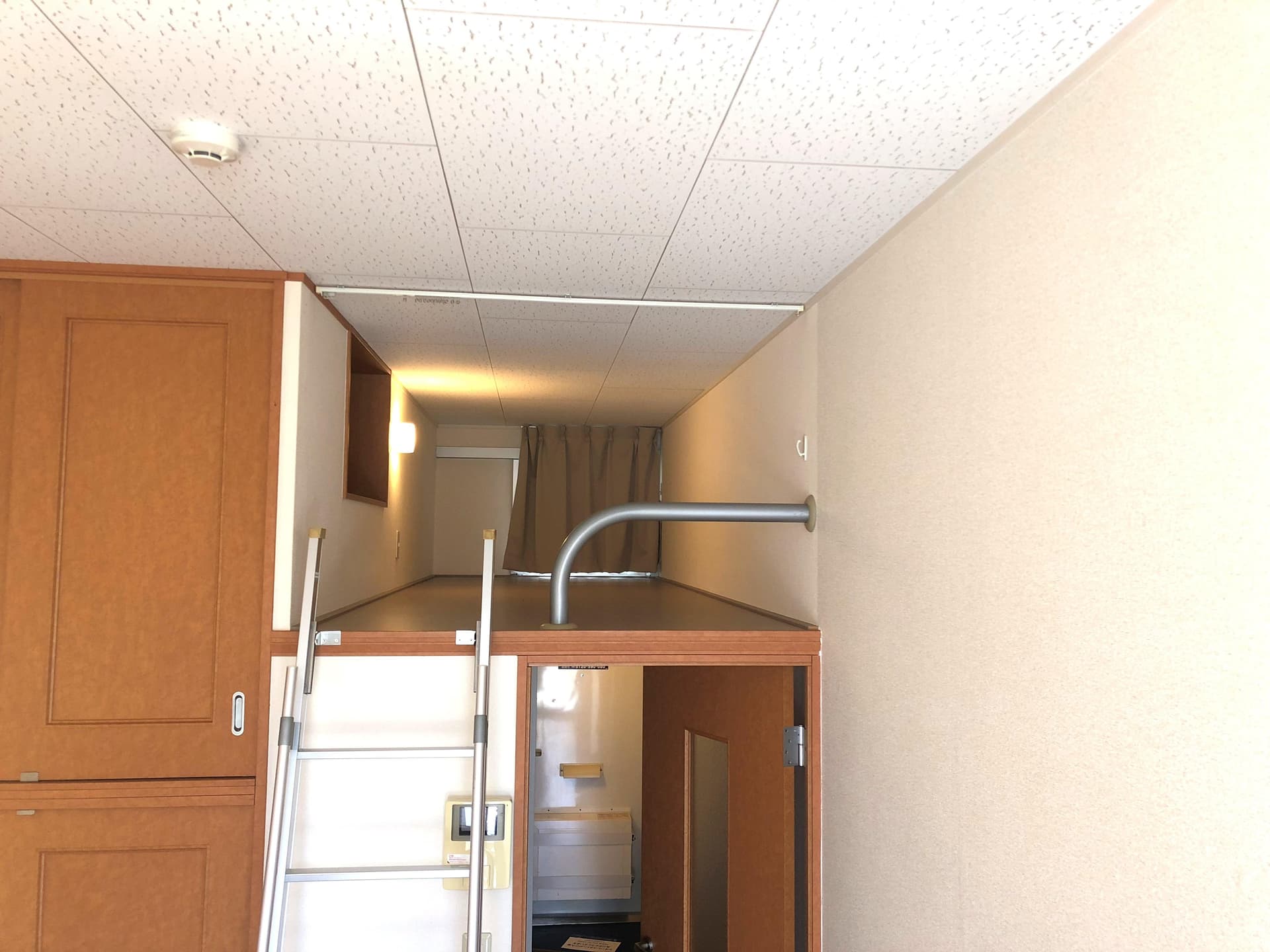 Room image 11