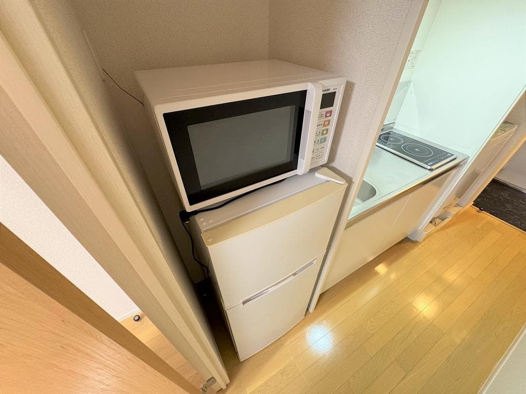 Room image 16