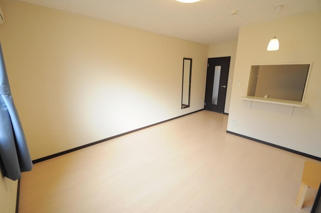 Preview interior of LEONEXT Progre Fukutomi