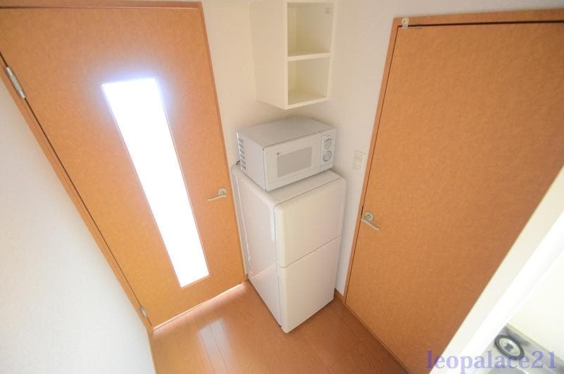 Room image 11