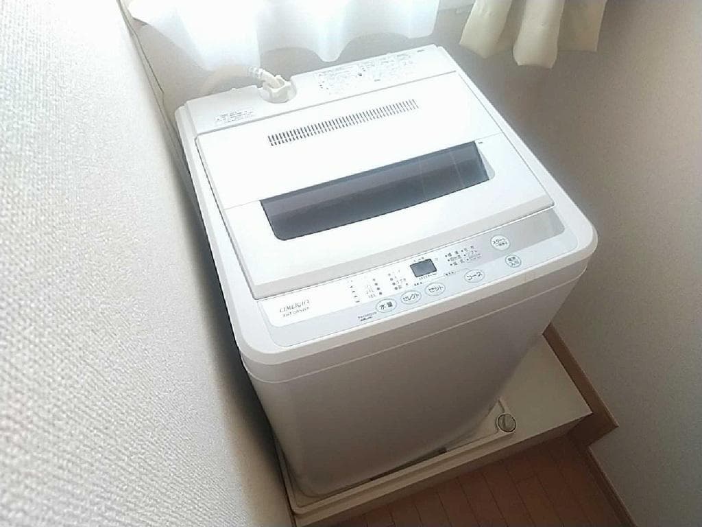 Room image 10