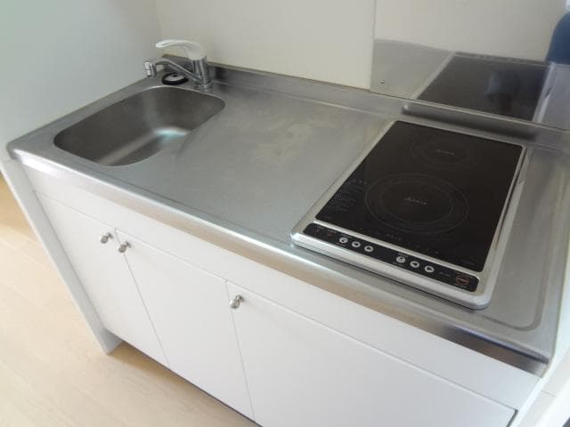 Room image 10