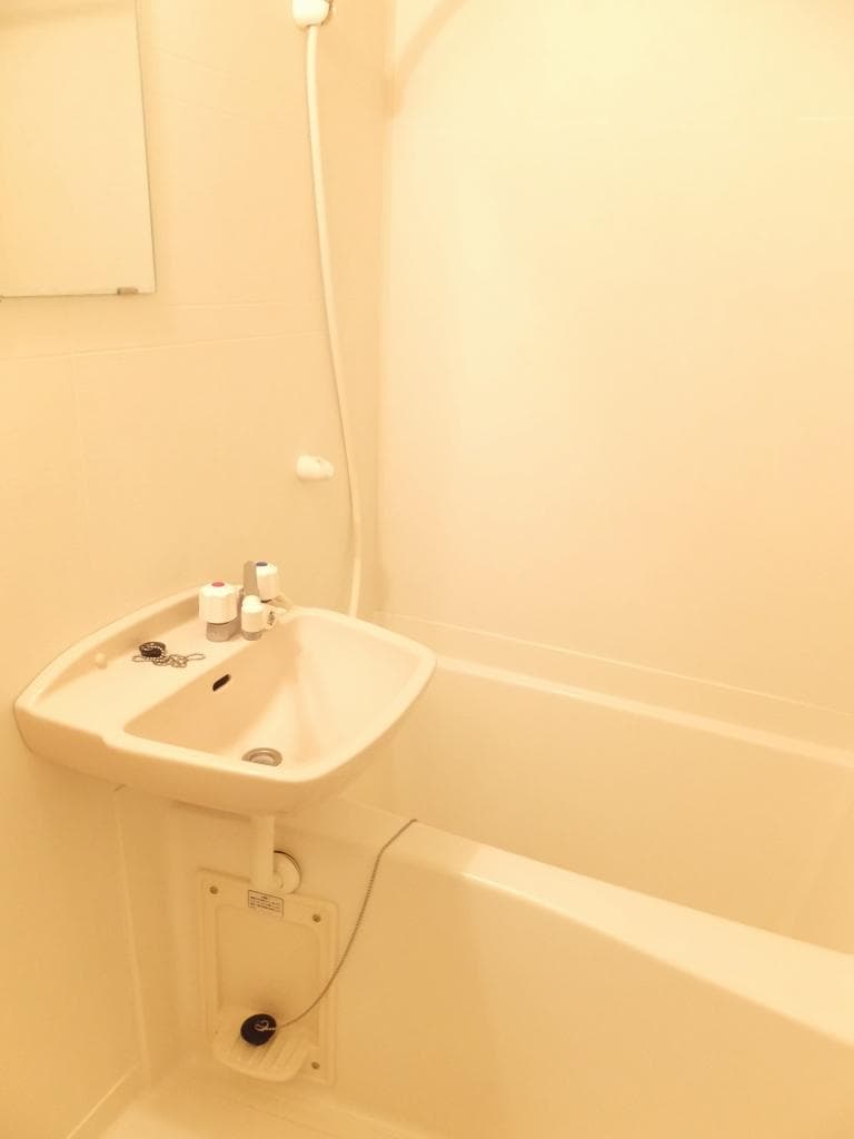 Room image 10