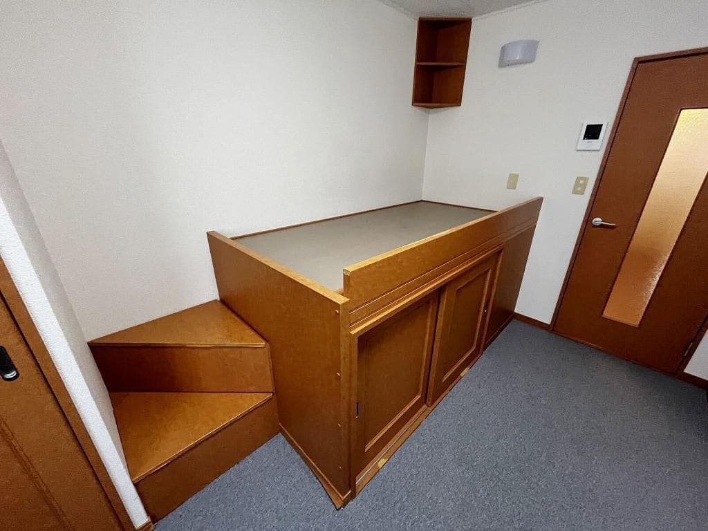 Room image 11