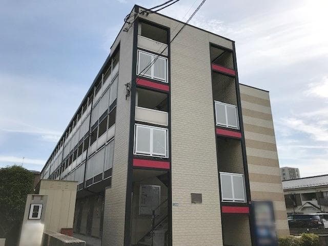 Main exterior of leopalace YUTAKA