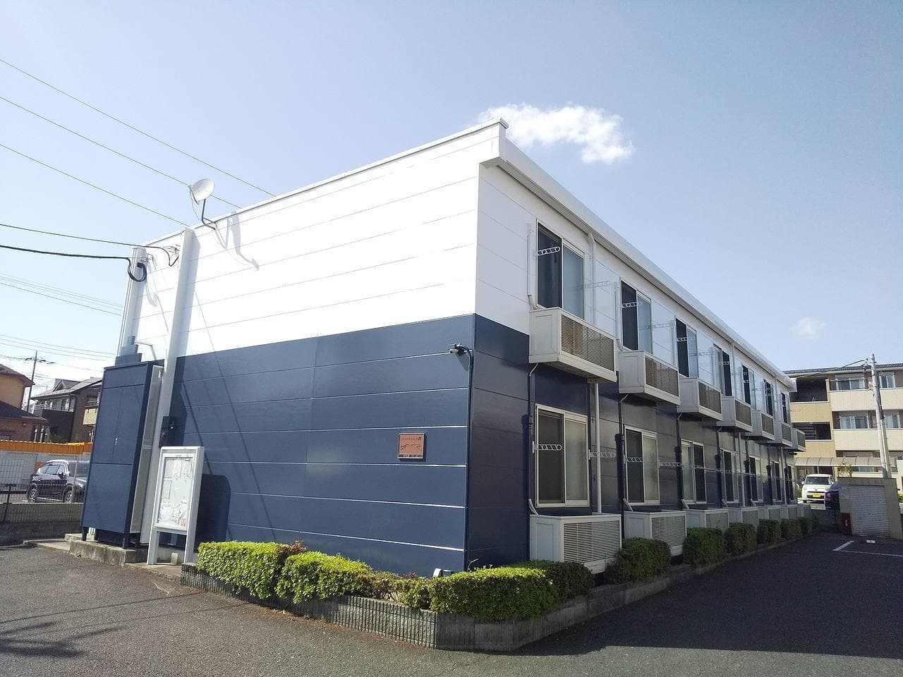 Main exterior of leopalace Musashigaoka