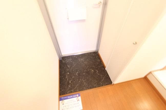 Room image 15