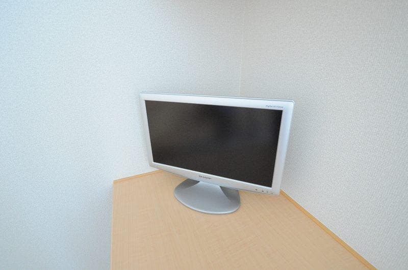 Room image 10